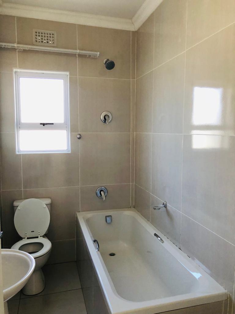 2 Bedroom Property for Sale in Gonubie North Eastern Cape